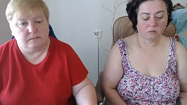 Lindy-Jeanie online show from 07-25-26, 08:23