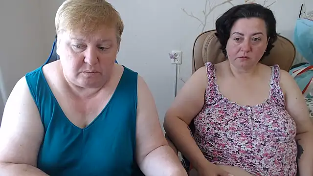 Lindy-Jeanie online show from 07-26-26, 09:05