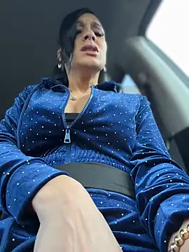 Snapshot of FerrariFrench chatting on 03-24-26, 12:26 FerrariFrench online show from 03-24-26, 12:26