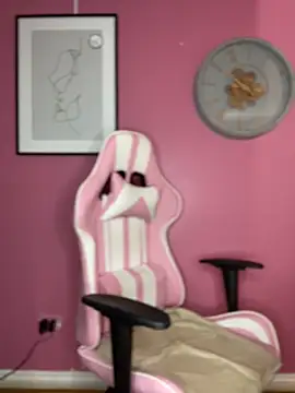 NaughtyLatinaxxx online show from 04-21-26, 05:39