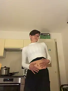 Snapshot of DtPORNBITCH chatting on 05-21-26, 01:01 DtPORNBITCH online show from 05-21-26, 01:01