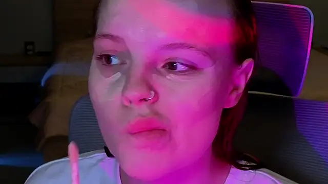 mollybossy online show from 04-13-26, 12:16