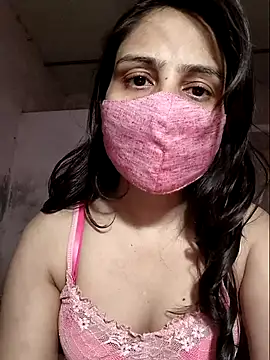 Snapshot of Your_Izlaa chatting on 04-18-26, 12:36 Your Izlaa online show from 04-18-26, 12:36