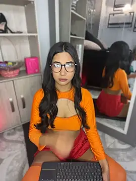 Gretel Streit online show from 04-25-26, 03:53