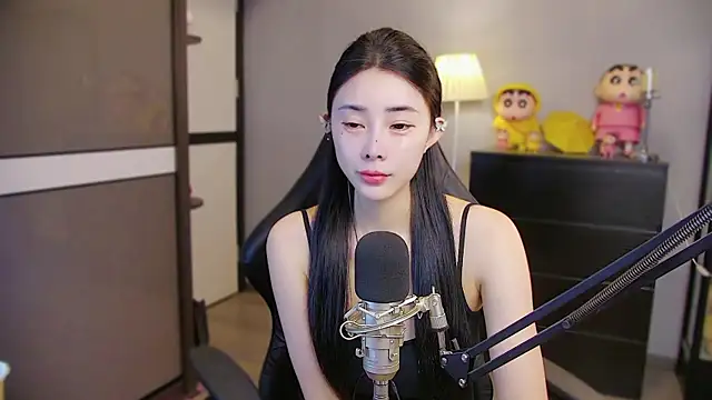 XiaoYuBao- online show from 07-18-26, 04:11