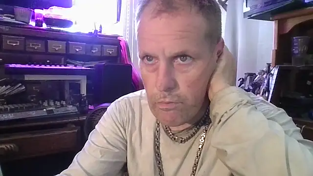 strokingjoe14585 online show from 04-23-26, 06:54