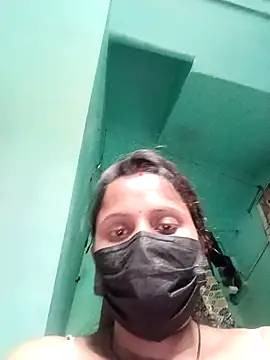 Snapshot of SanjanaBiswas323 chatting on 03-17-26, 10:18 SanjanaBiswas323 online show from 03-17-26, 10:18