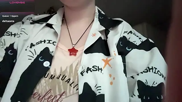 Snapshot of Miacommando chatting on 03-16-26, 03:27 Miacommando online show from 03-16-26, 03:27