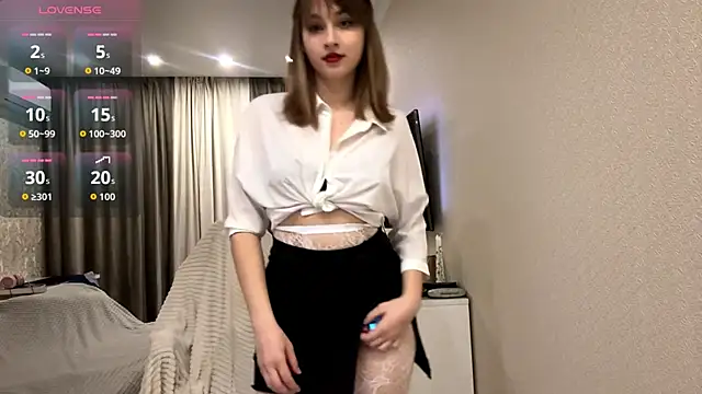 Olivia 132 online show from 03-23-26, 05:50