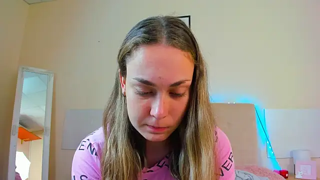 MelanieCuty online show from 07-11-26, 05:32