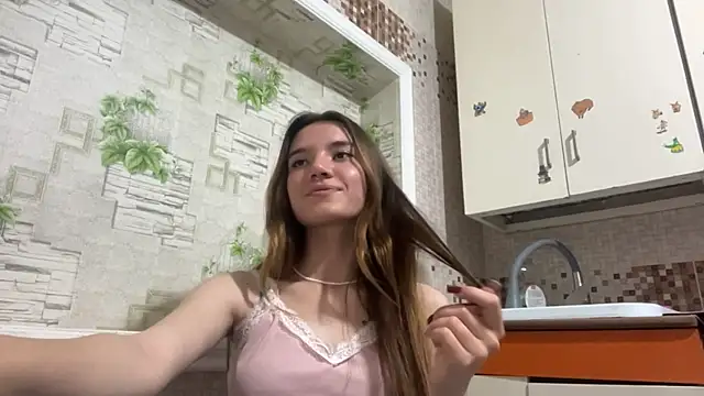 Lili Kilian online show from 04-17-26, 03:26