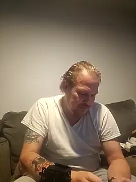 yourMasterisBored online show from 03-22-26, 01:42