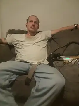 yourMasterisBored online show from 03-25-26, 03:56