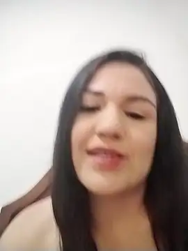 Snapshot of Luciaa_wet chatting on 03-18-26, 08:12 Luciaa wet online show from 03-18-26, 08:12