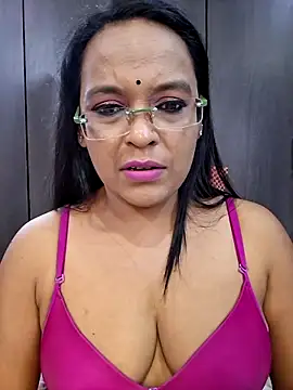 hornyrosy321 online show from 05-31-26, 06:09