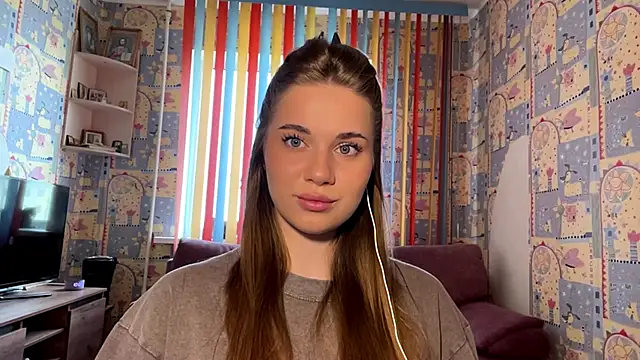 Snapshot of Miss_Blessnyth chatting on 05-19-26, 06:09 Miss Blessnyth online show from 05-19-26, 06:09