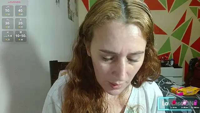 Snapshot of Mariam_wish chatting on 06-24-26, 04:50 Mariam wish online show from 06-24-26, 04:50