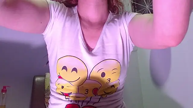 Snapshot of Mariam_wish chatting on 07-21-26, 06:21 Mariam wish online show from 07-21-26, 06:21