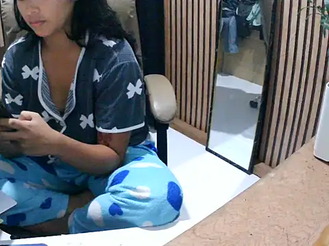 spicyren online show from 03-22-26, 01:36