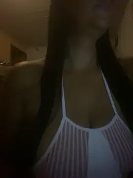 Snapshot of lactante2026 chatting on 03-21-26, 01:32 lactante2026 online show from 03-21-26, 01:32