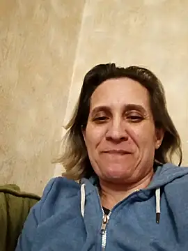 KatieLove133 online show from 03-30-26, 03:57