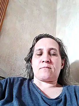 KatieLove133 online show from 06-27-26, 04:01