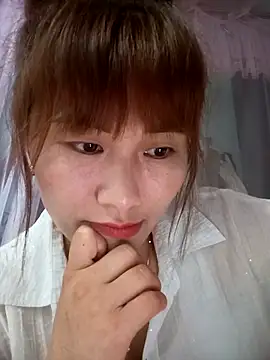 Lucxy-ki6 online show from 04-22-26, 01:01