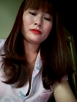 Lucxy-ki6 online show from 04-29-26, 11:33