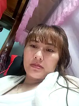 Lucxy-ki6 online show from 06-11-26, 03:15
