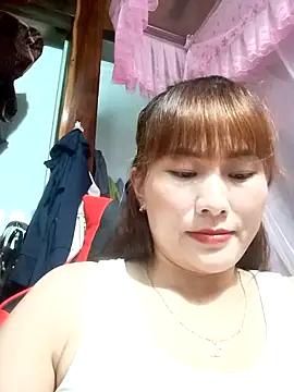 Snapshot of Lucxy-ki6 chatting on 06-19-26, 02:49 Lucxy-ki6 online show from 06-19-26, 02:49