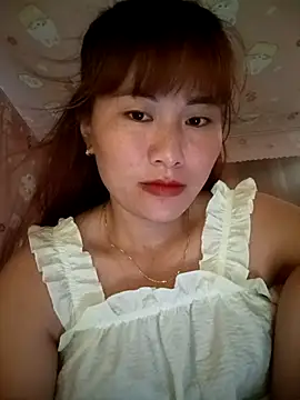 Snapshot of Lucxy-ki6 chatting on 07-15-26, 12:05 Lucxy-ki6 online show from 07-15-26, 12:05