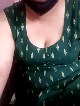 Gujju bhabhi69 online show from 05-02-26, 09:14
