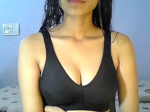 Snapshot of Hot_Deepansi02 chatting on 07-24-26, 04:38 Hot Deepansi02 online show from 07-24-26, 04:38