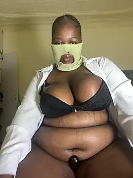 Snapshot of NaughtyGirl0000 chatting on 06-26-26, 04:33 NaughtyGirl0000 online show from 06-26-26, 04:33