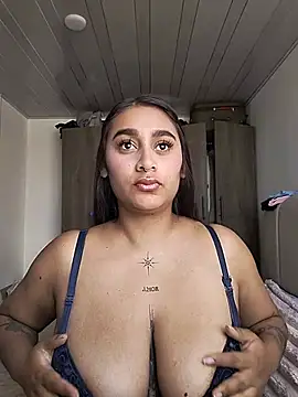 Mia skyy18 online show from 07-07-26, 02:21