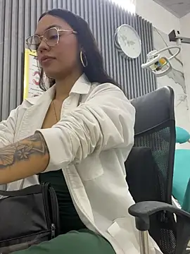 daniela-sexy online show from 04-22-26, 01:34