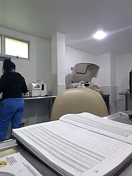 Aila Phone online show from 03-18-26, 04:54