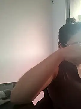 Aila Phone online show from 04-08-26, 09:15