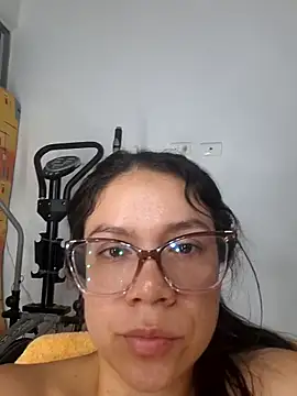 Aila Phone online show from 04-12-26, 05:01