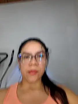 Aila Phone online show from 04-16-26, 02:23