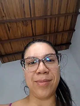 Aila Phone online show from 04-29-26, 03:43