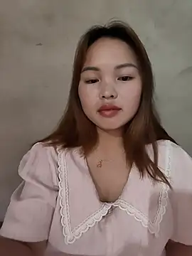 Snapshot of Mina_xYx chatting on 07-09-26, 04:00 Mina xYx online show from 07-09-26, 04:00