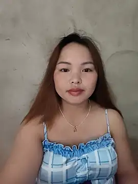 Snapshot of Mina_xYx chatting on 07-17-26, 08:54 Mina xYx online show from 07-17-26, 08:54