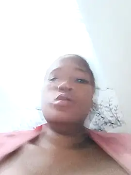 Snapshot of pamy4 chatting on 04-07-26, 12:05 pamy4 online show from 04-07-26, 12:05