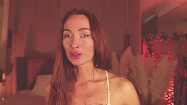 SerenaWest  online show from 04-12-26, 04:12