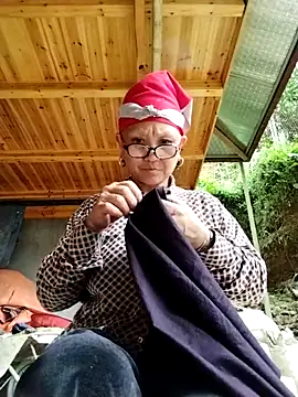 Snapshot of mayxmayxx chatting on 03-20-26, 05:23 mayxmayxx online show from 03-20-26, 05:23