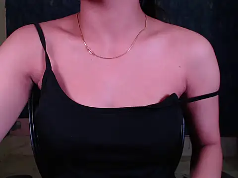 Snapshot of Naughty_Nisha19 chatting on 04-23-26, 01:57 Naughty Nisha19 online show from 04-23-26, 01:57