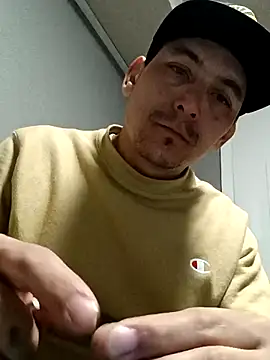 Snapshot of juanchitcto37 chatting on 03-18-26, 11:19 juanchitcto37 online show from 03-18-26, 11:19