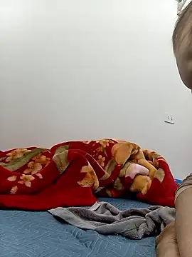 Snapshot of Sury_sexyy chatting on 03-26-26, 01:33 Sury sexyy online show from 03-26-26, 01:33