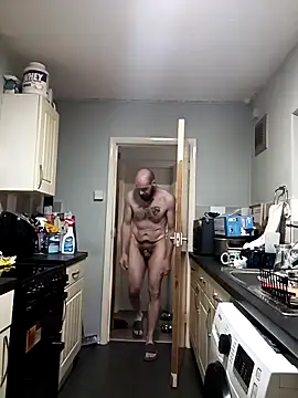 Jimbo4928 online show from 04-11-26, 07:45